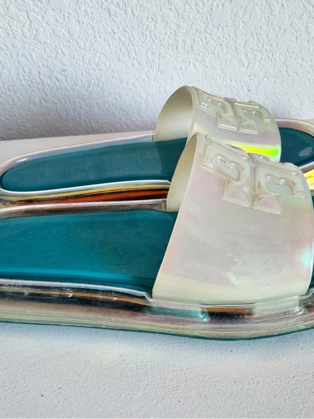 Nice Tory Burch Bubble Jelly Slides Size 9 Teal & White Iridescent